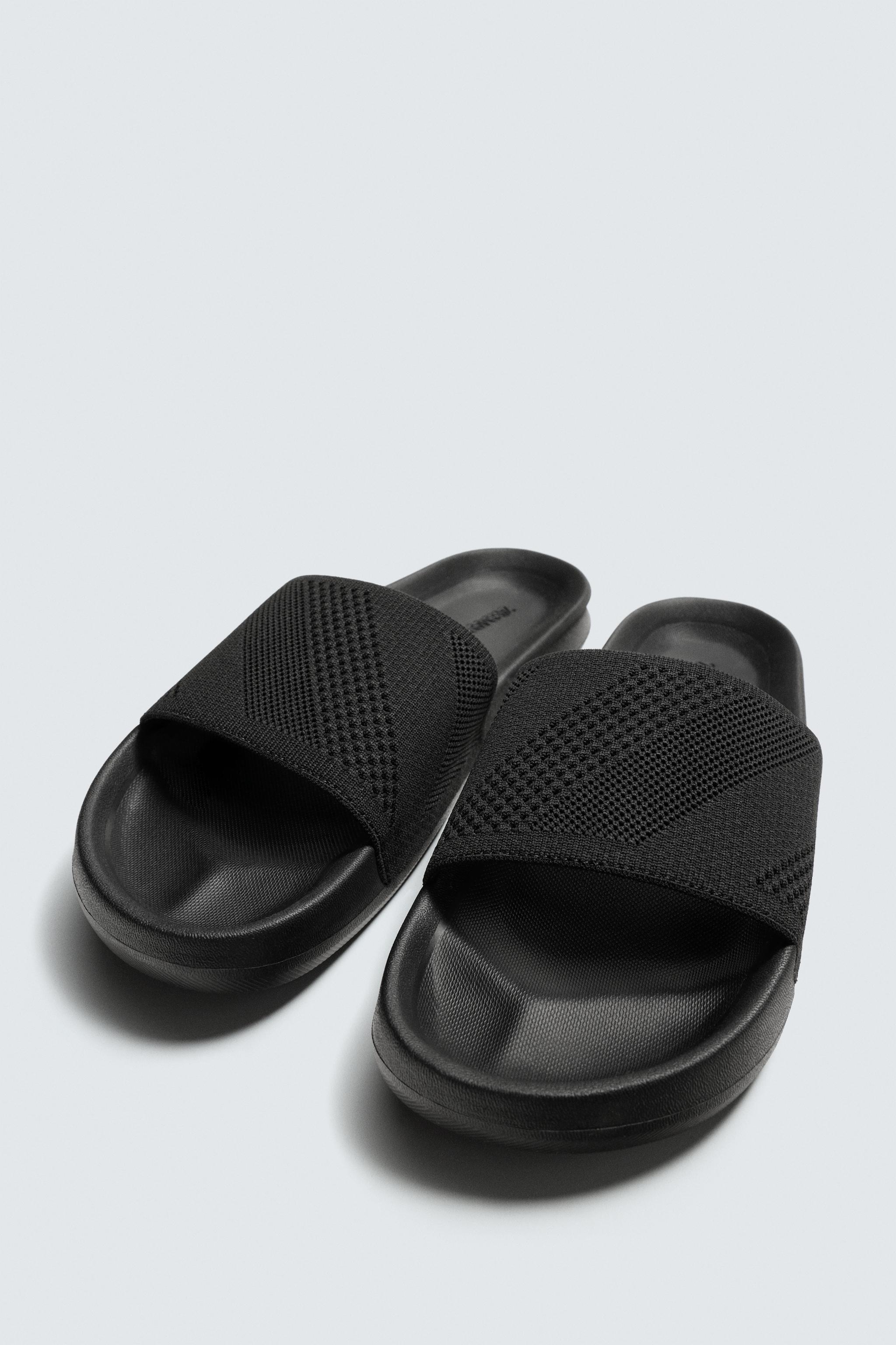 BATHROOM SANDALS